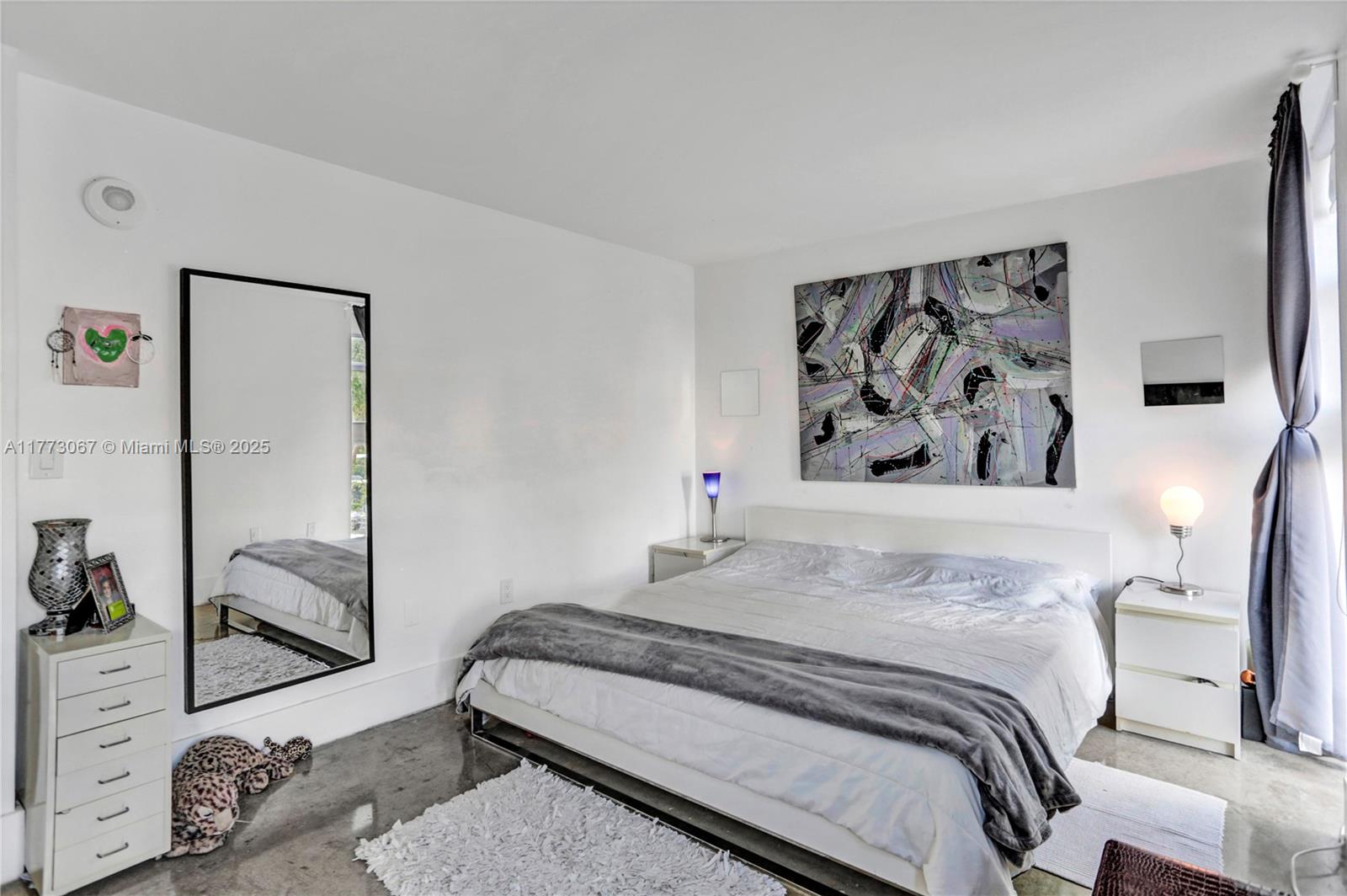 1035 West Ave # 301