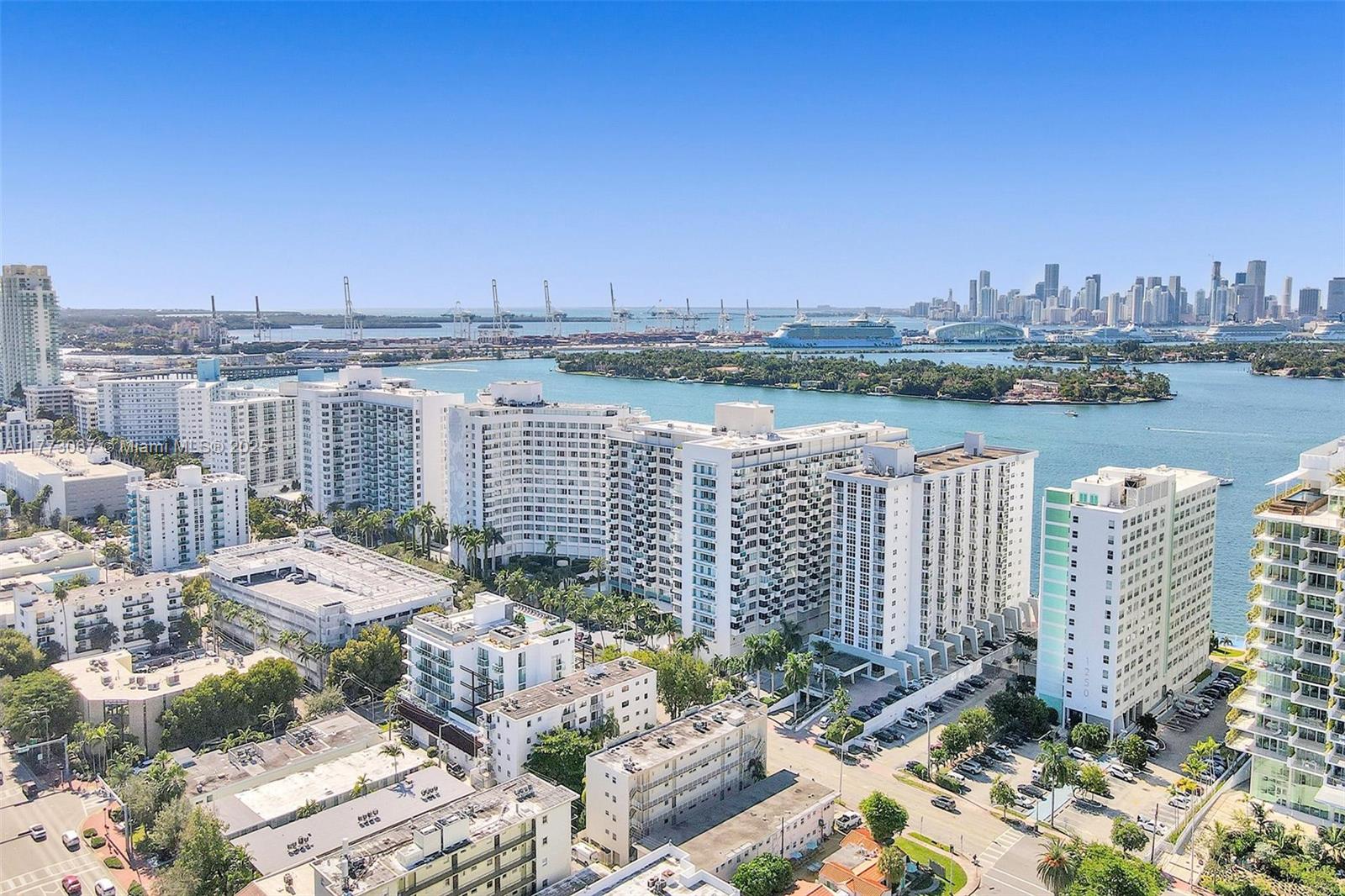 1035 West Ave # 301