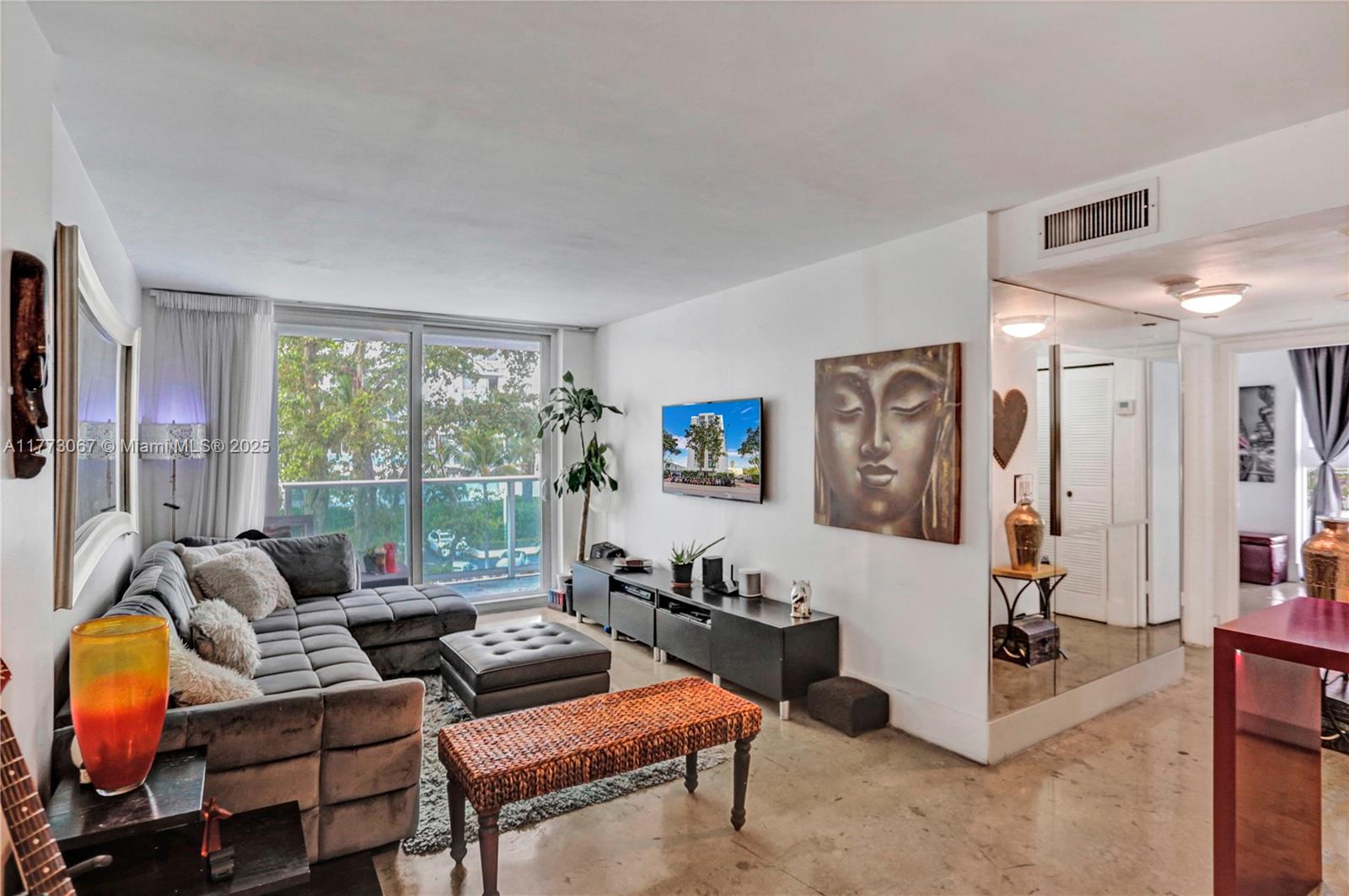 1035 West Ave # 301