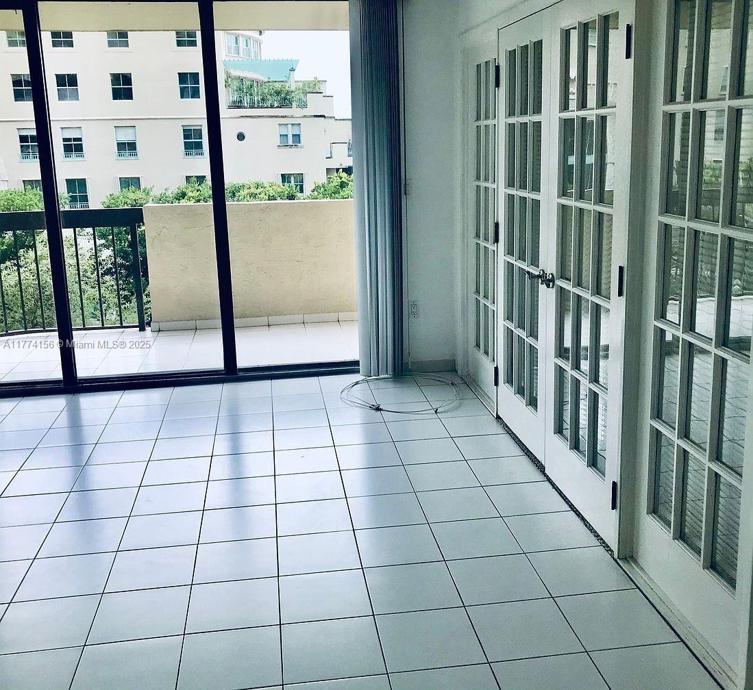 600 Biltmore Way # 408