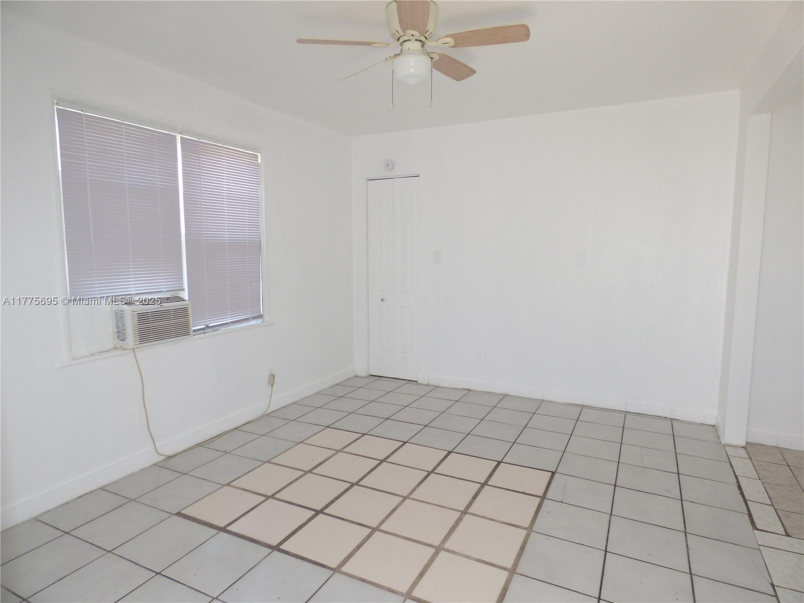 522 N 19th Ave # 9
