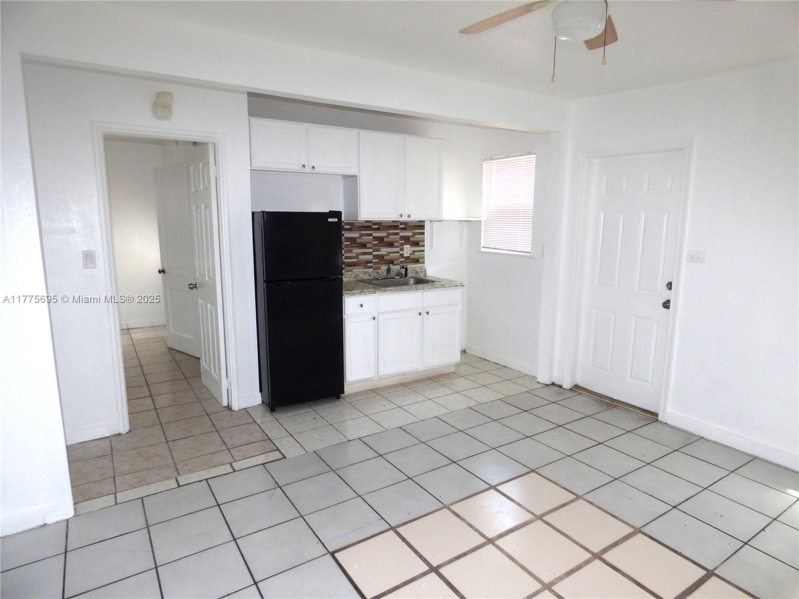 522 N 19th Ave # 9