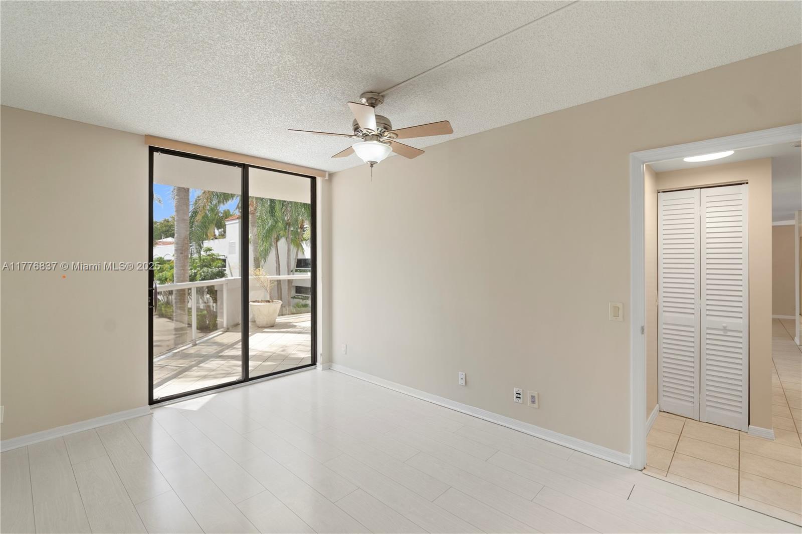 3610 Yacht Club Dr # 213