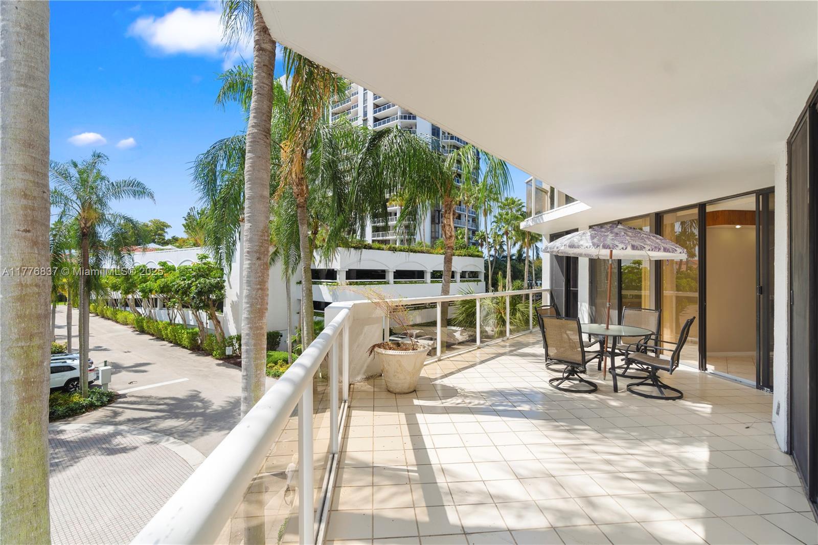 3610 Yacht Club Dr # 213