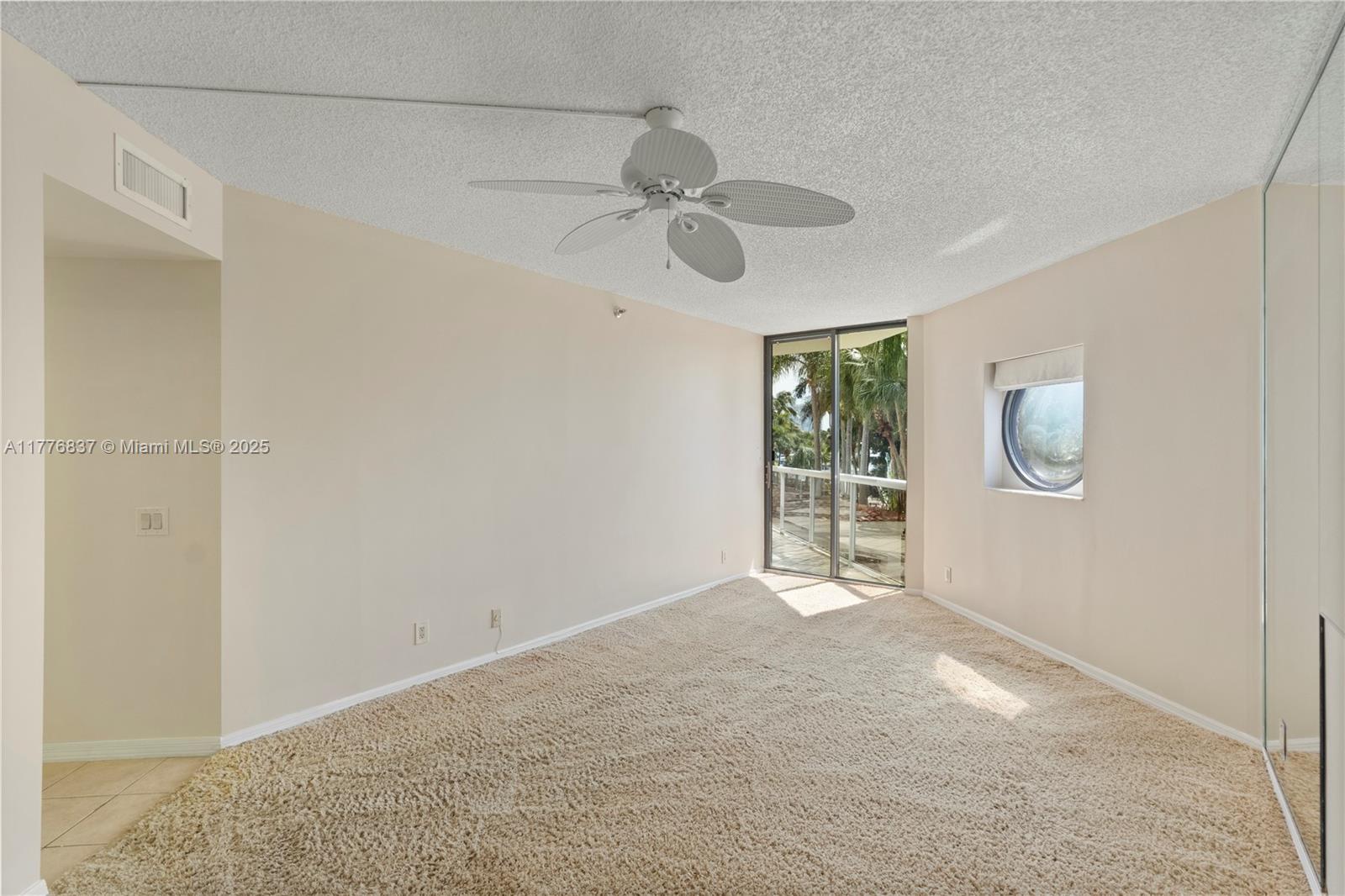 3610 Yacht Club Dr # 213