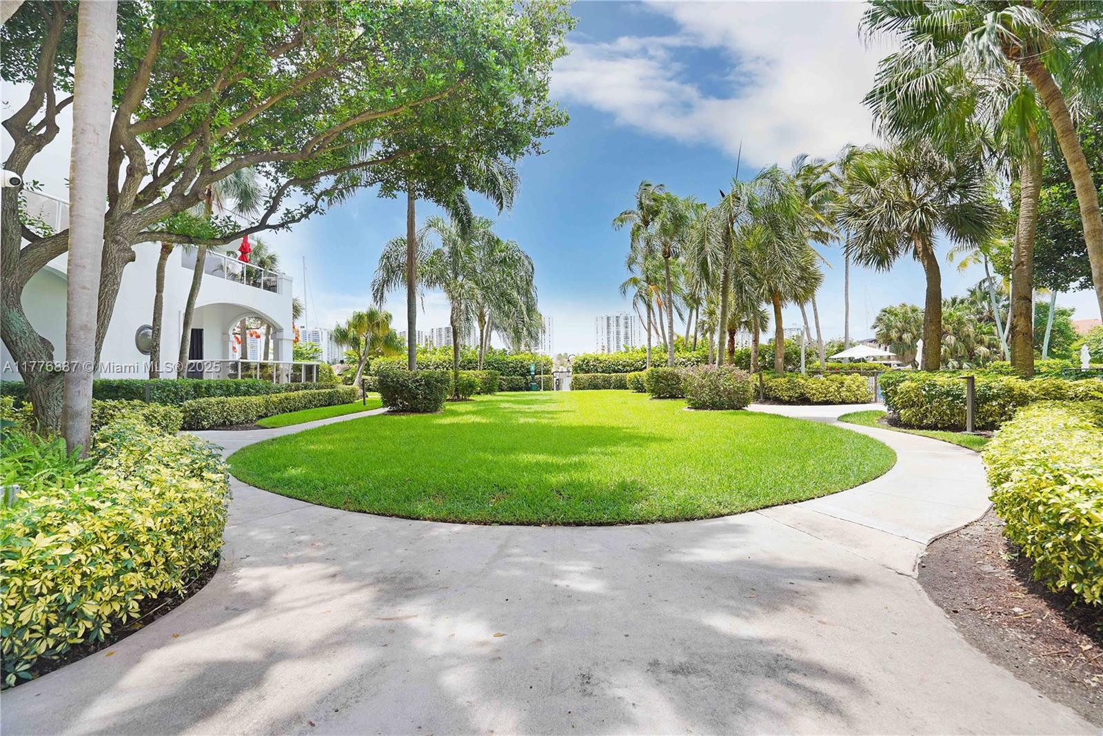 3610 Yacht Club Dr # 213