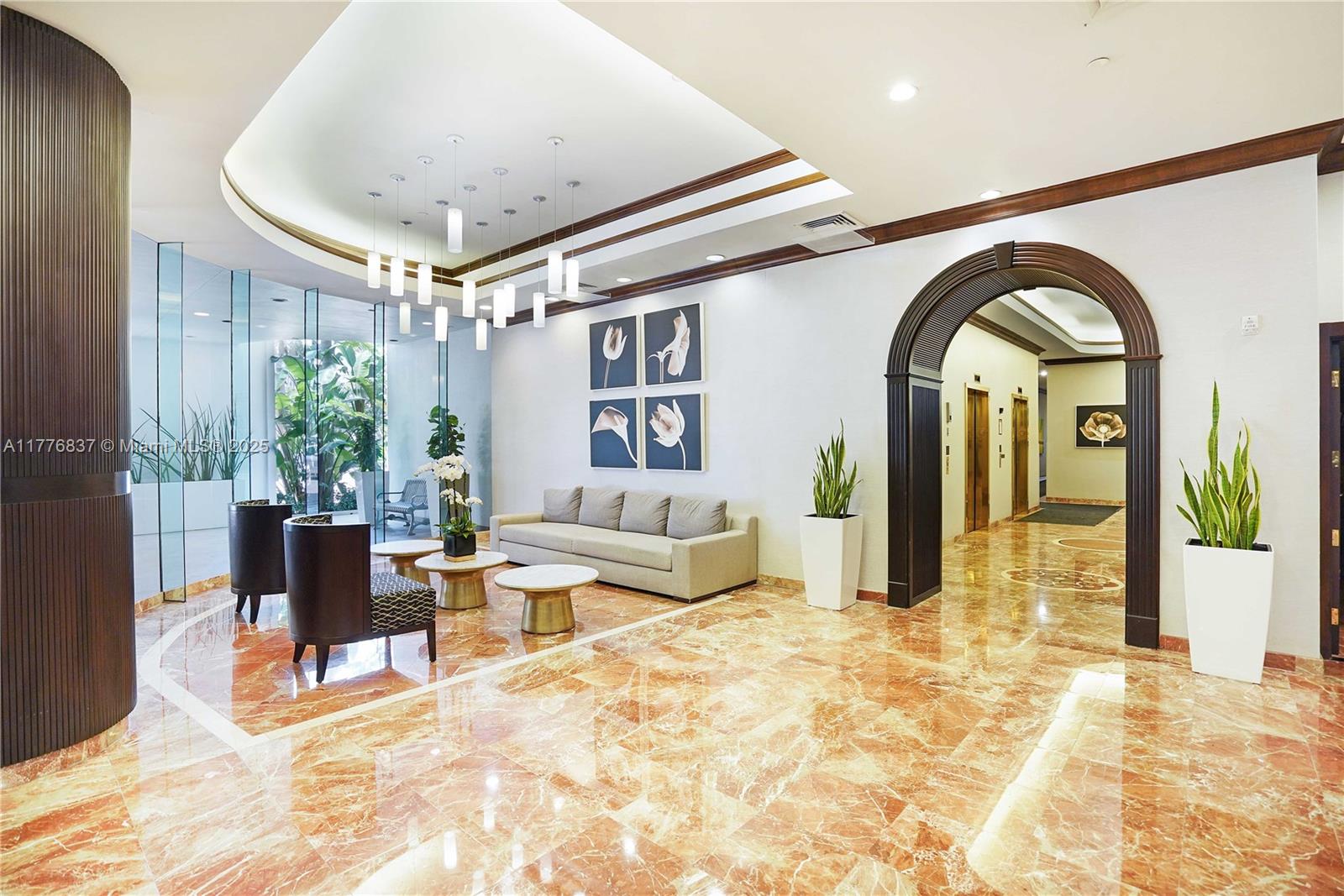 3610 Yacht Club Dr # 213