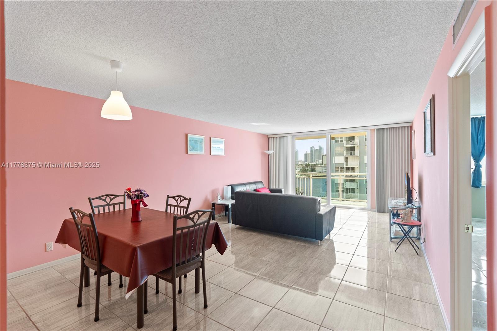 437 Golden Isles Dr # 5H