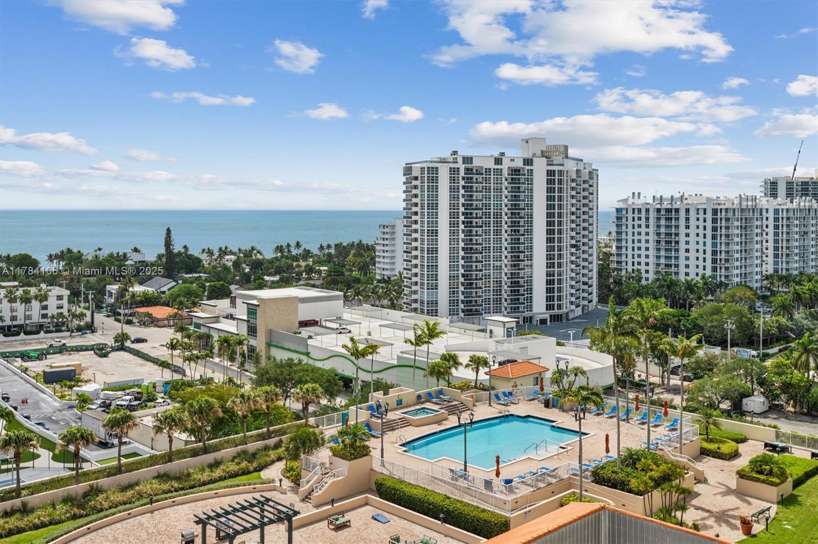 3020 NE 32nd Ave # 1407