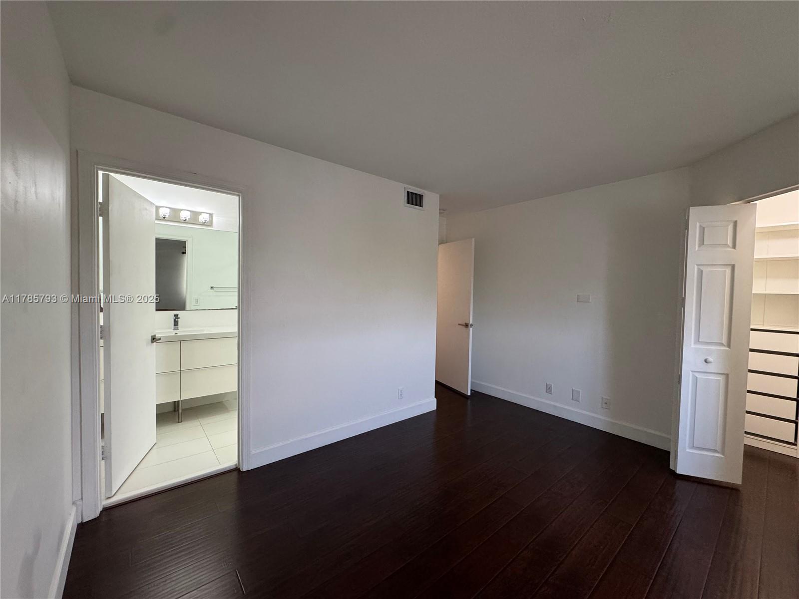 3706 San Simeon Cir Unit: -