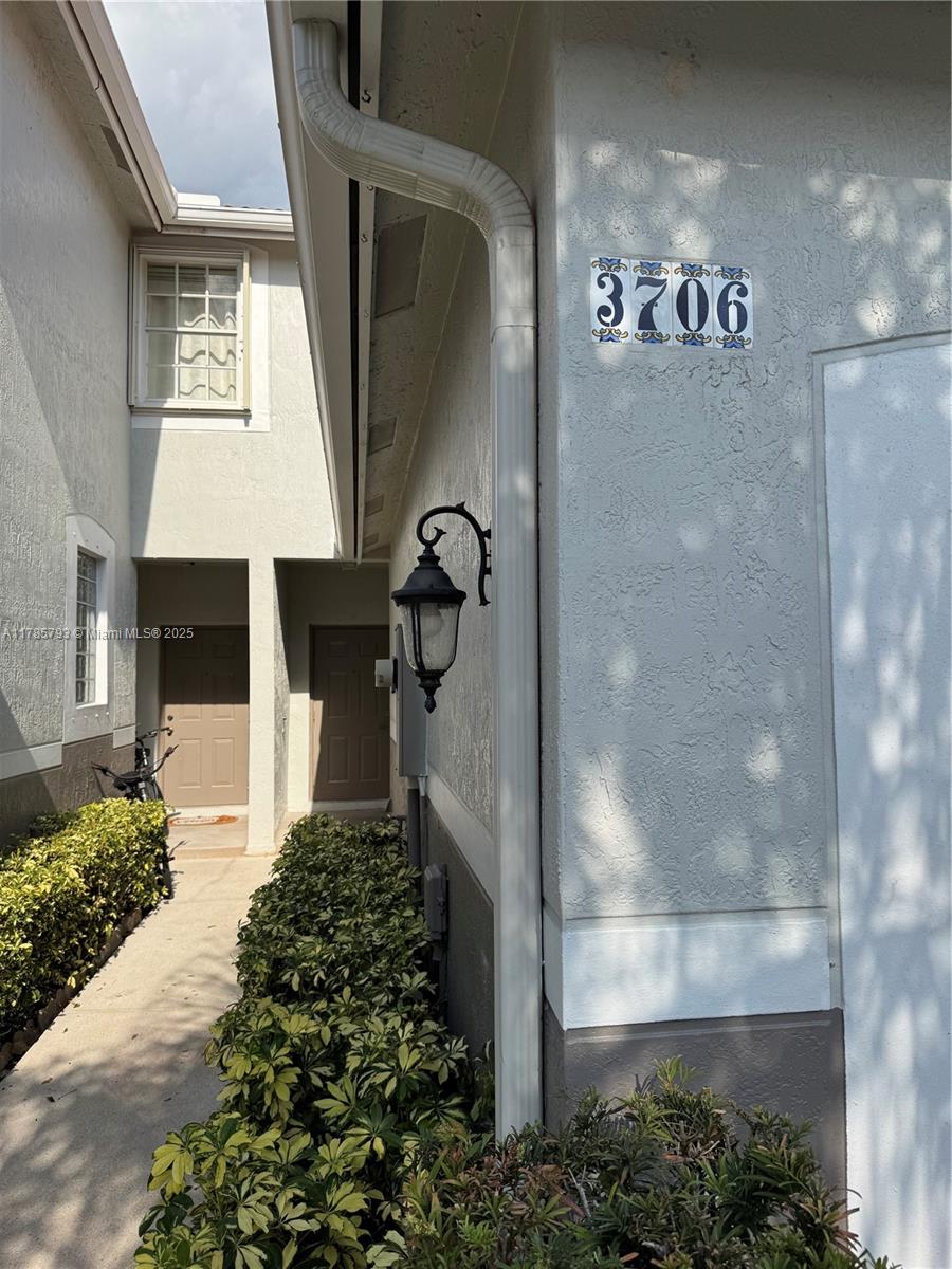 3706 San Simeon Cir Unit: -