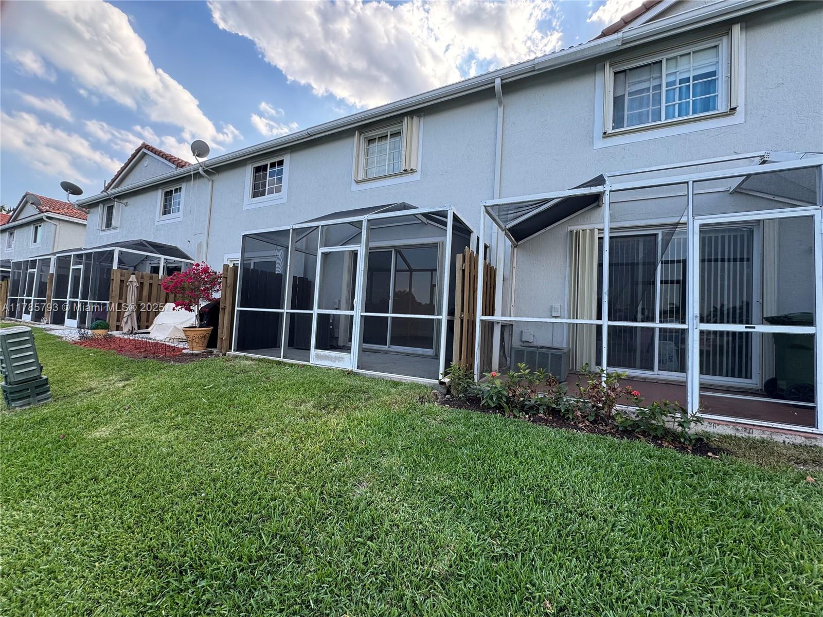 3706 San Simeon Cir Unit: -