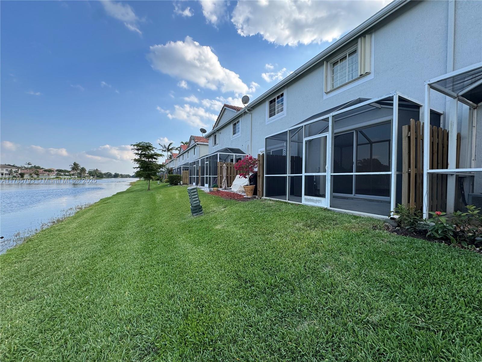 3706 San Simeon Cir Unit: -