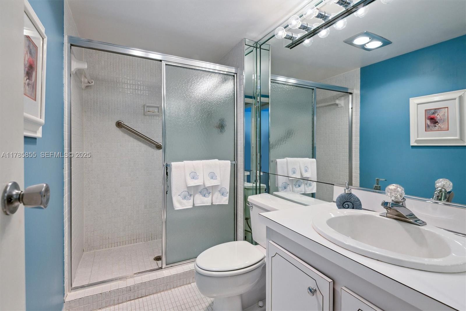 3625 N Country Club Dr # 603