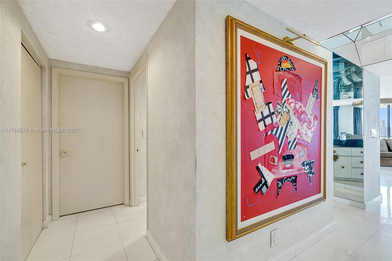 3000 Island Blvd # 706