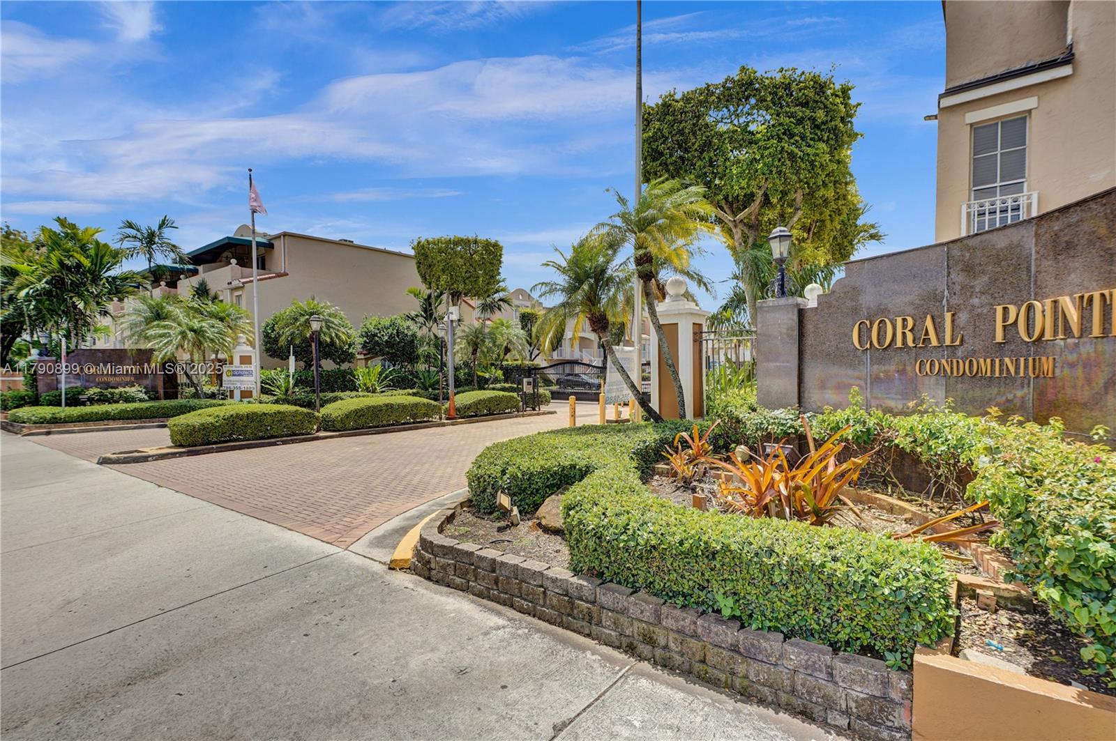 665 NW 85th Pl # 205 Unit: 10-205