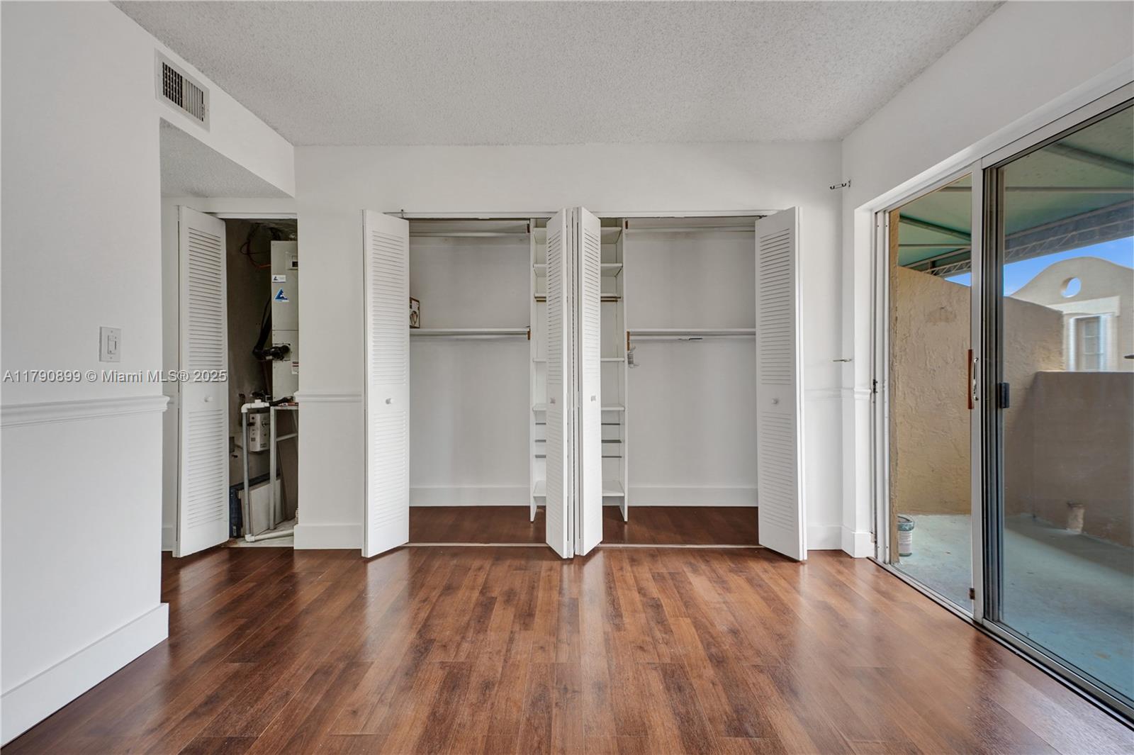 665 NW 85th Pl # 205 Unit: 10-205