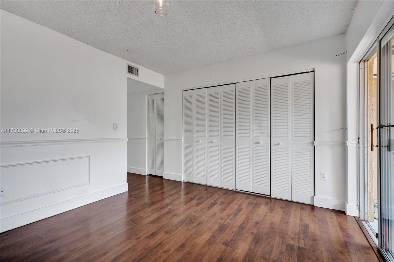 665 NW 85th Pl # 205 Unit: 10-205