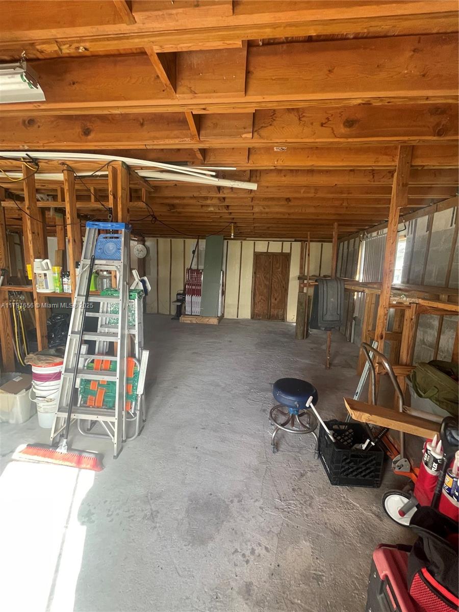 17501 NW 85th Ave
