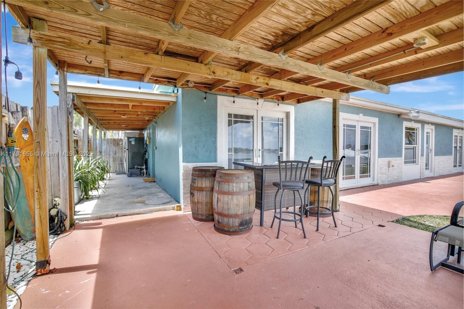 17501 NW 85th Ave