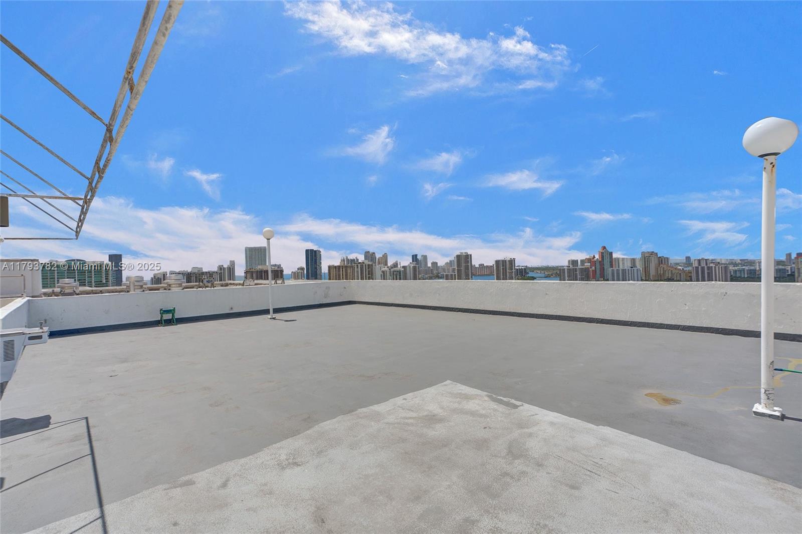 20355 NE 34th Ct # 2725