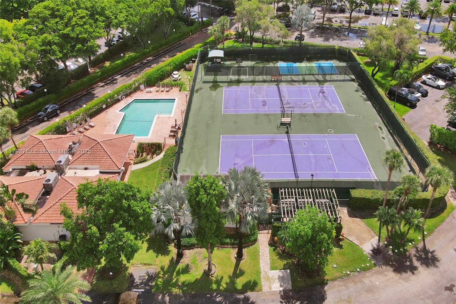 20355 NE 34th Ct # 2725