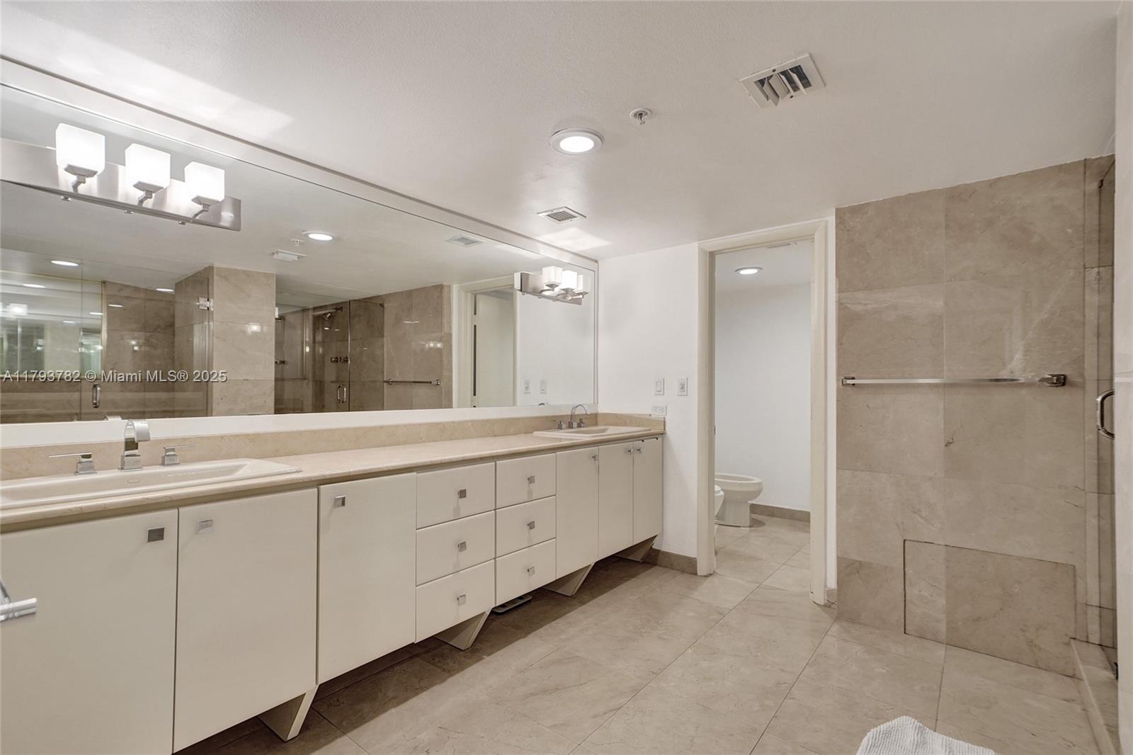 20355 NE 34th Ct # 2725