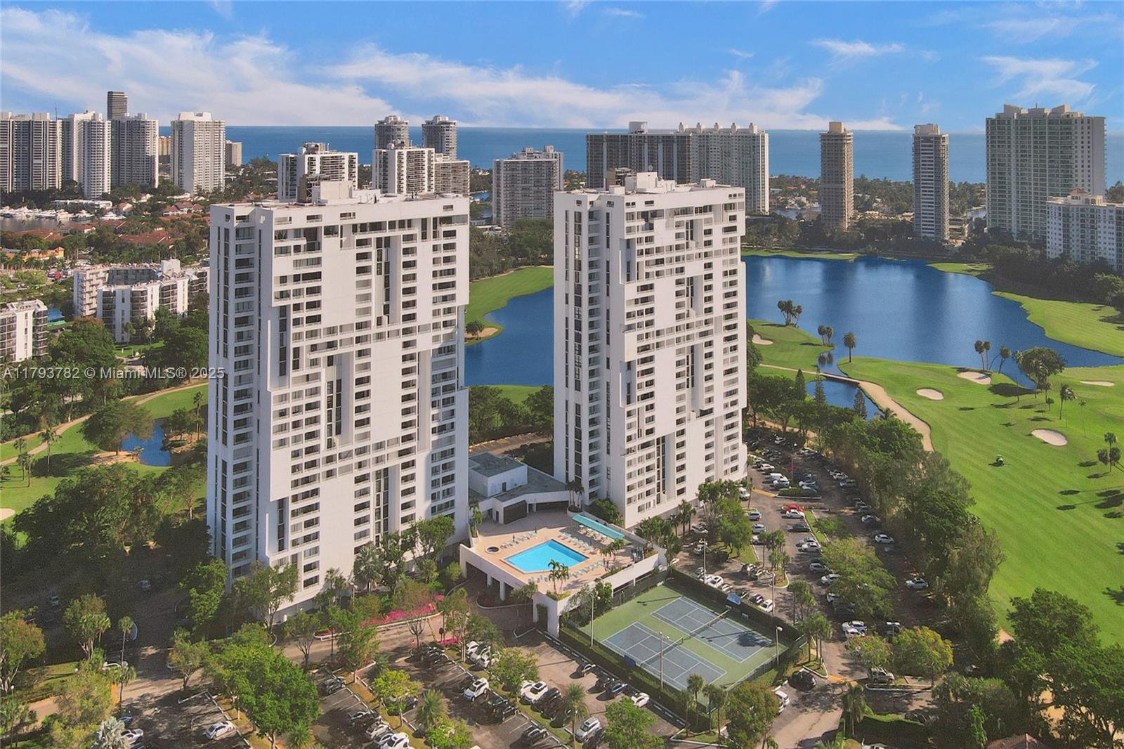 20355 NE 34th Ct # 2725