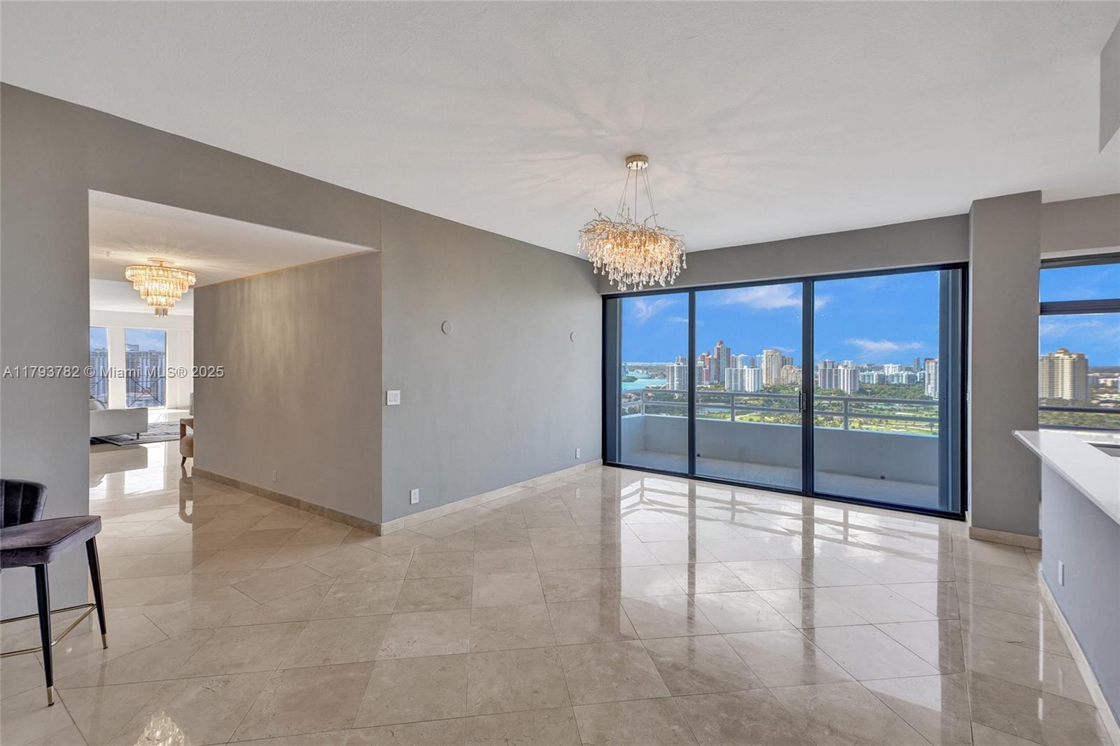 20355 NE 34th Ct # 2725