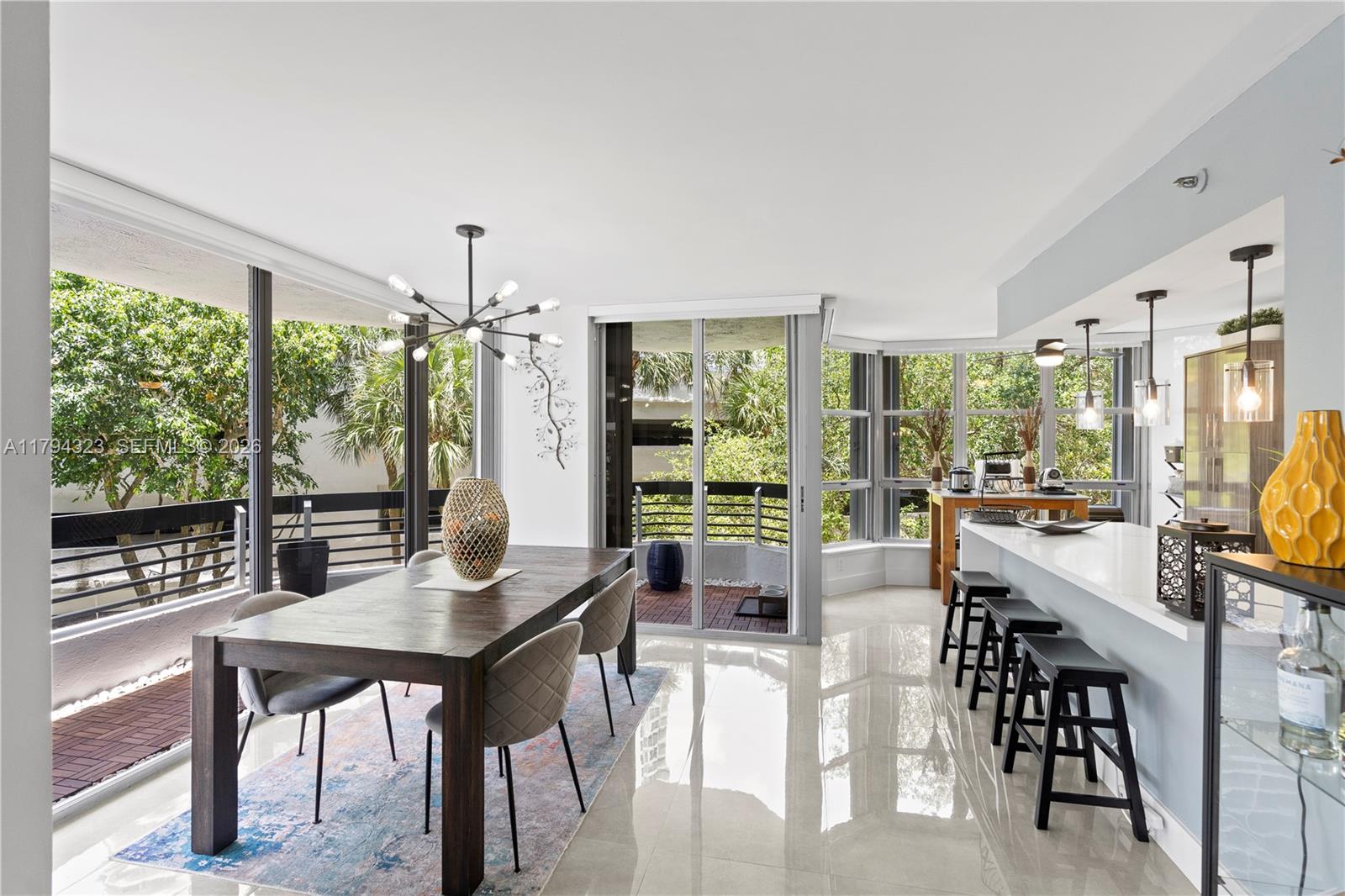 3600 Mystic Pointe Dr # 306