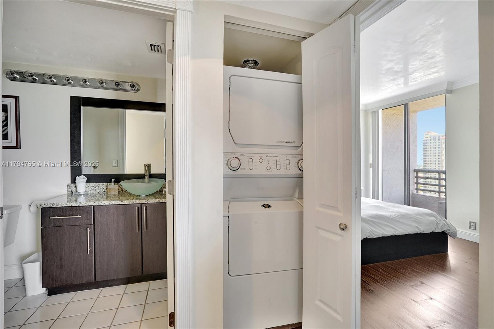 3300 NE 191 St Unit: LP07