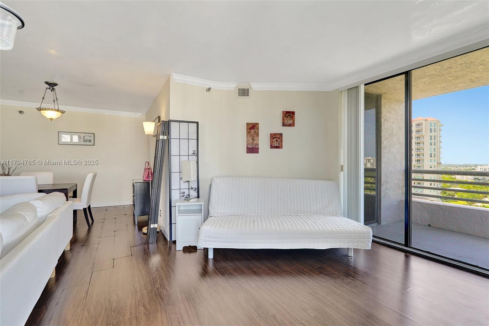 3300 NE 191 St Unit: LP07