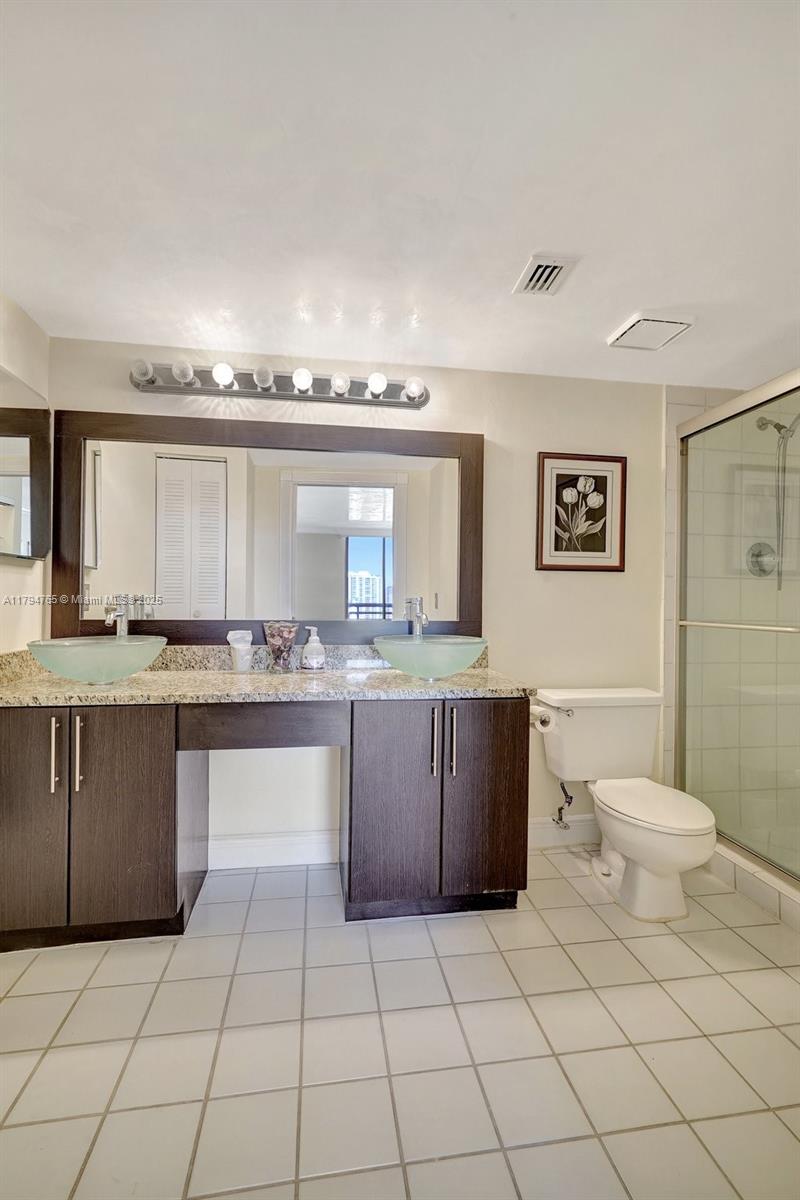 3300 NE 191 St Unit: LP07