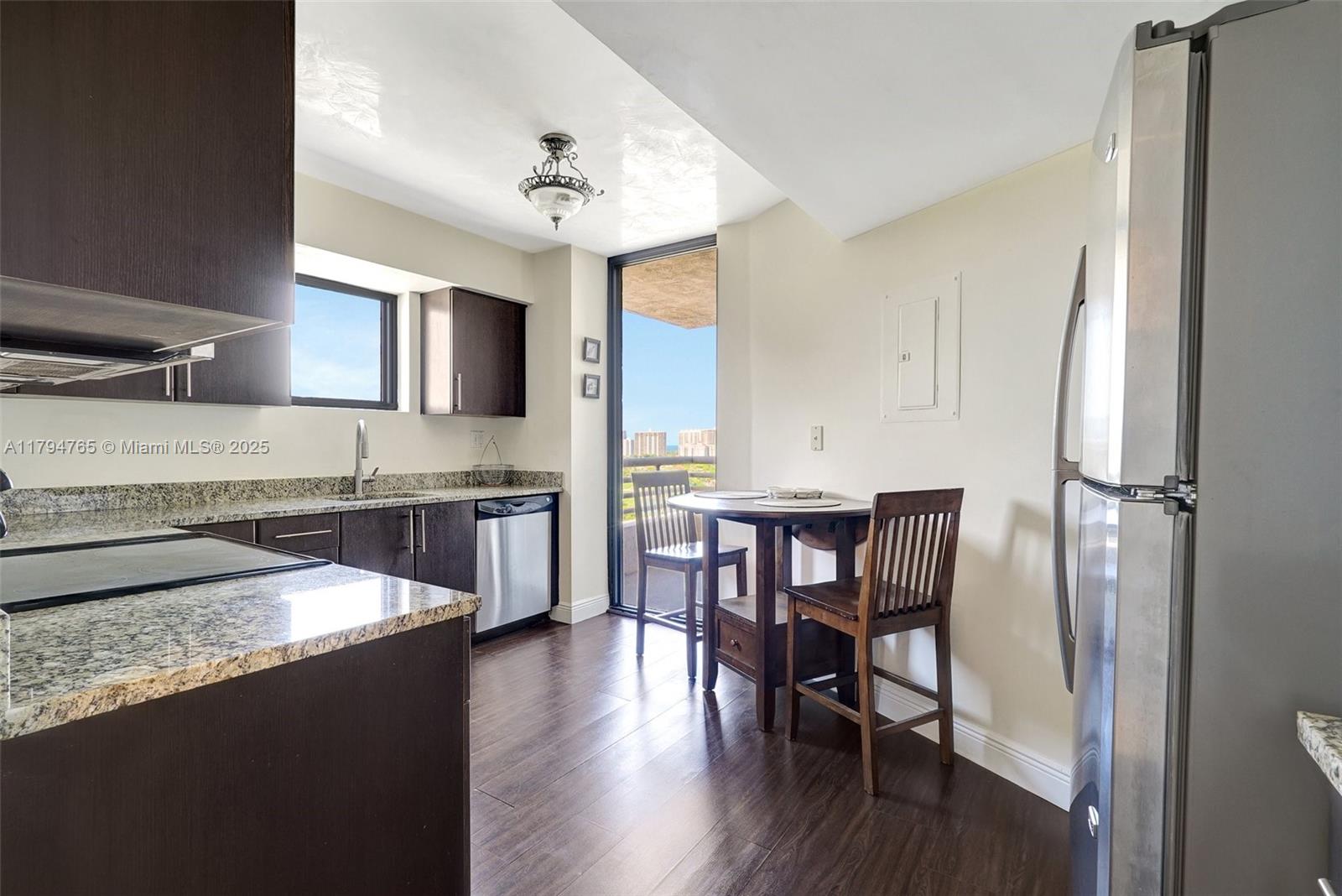 3300 NE 191 St Unit: LP07