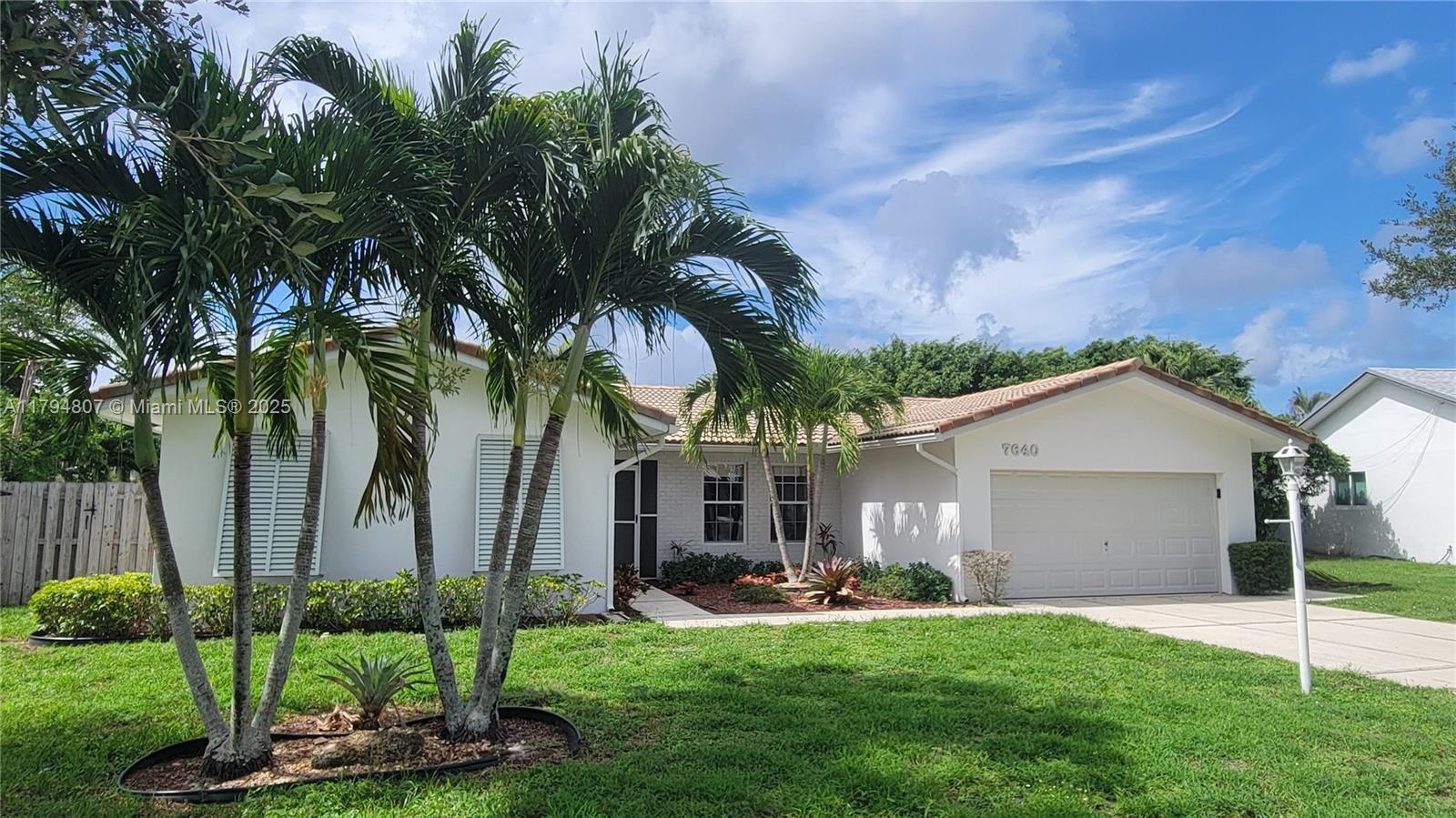 7640 NW 6th Ct