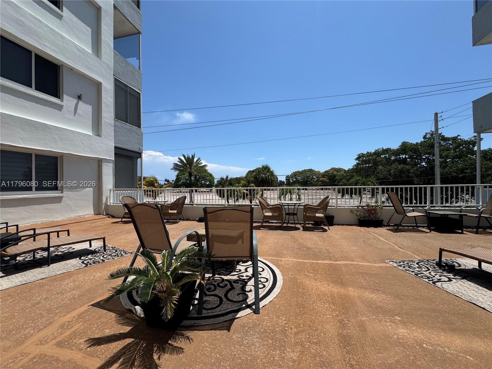 1700 Pierce St # 202