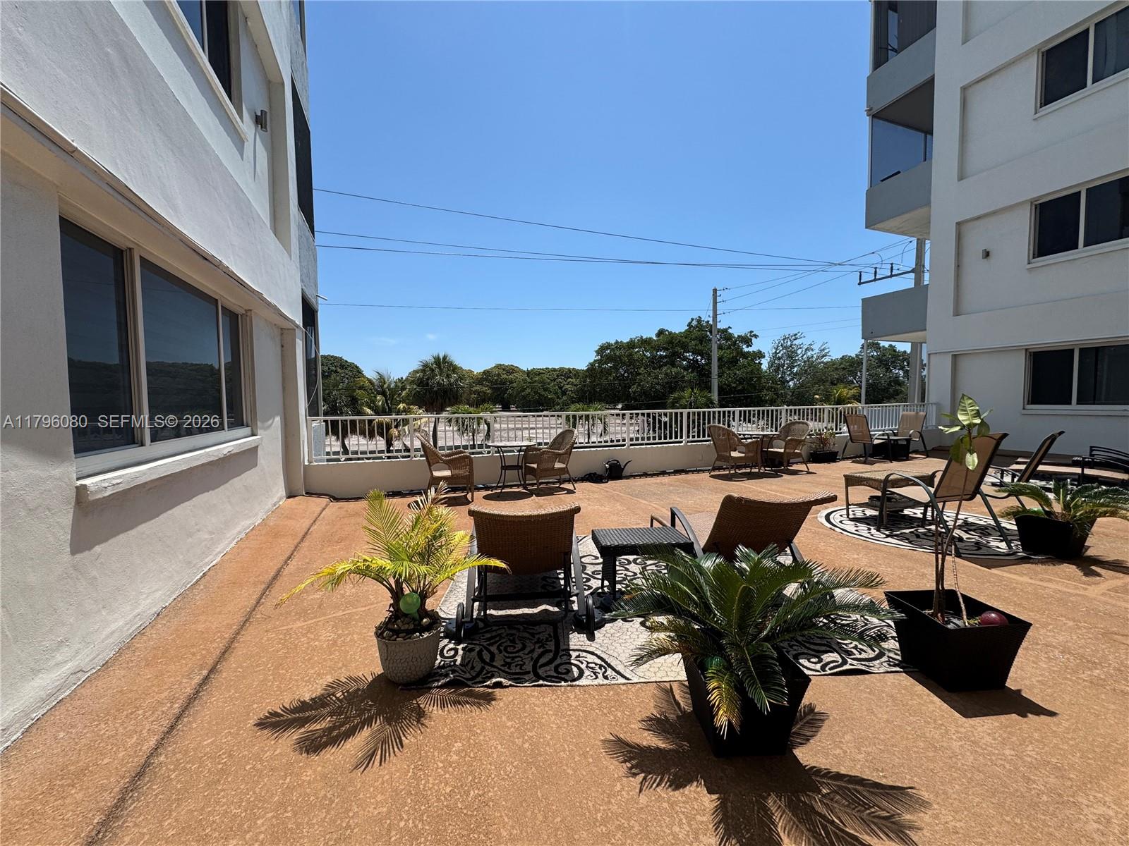 1700 Pierce St # 202