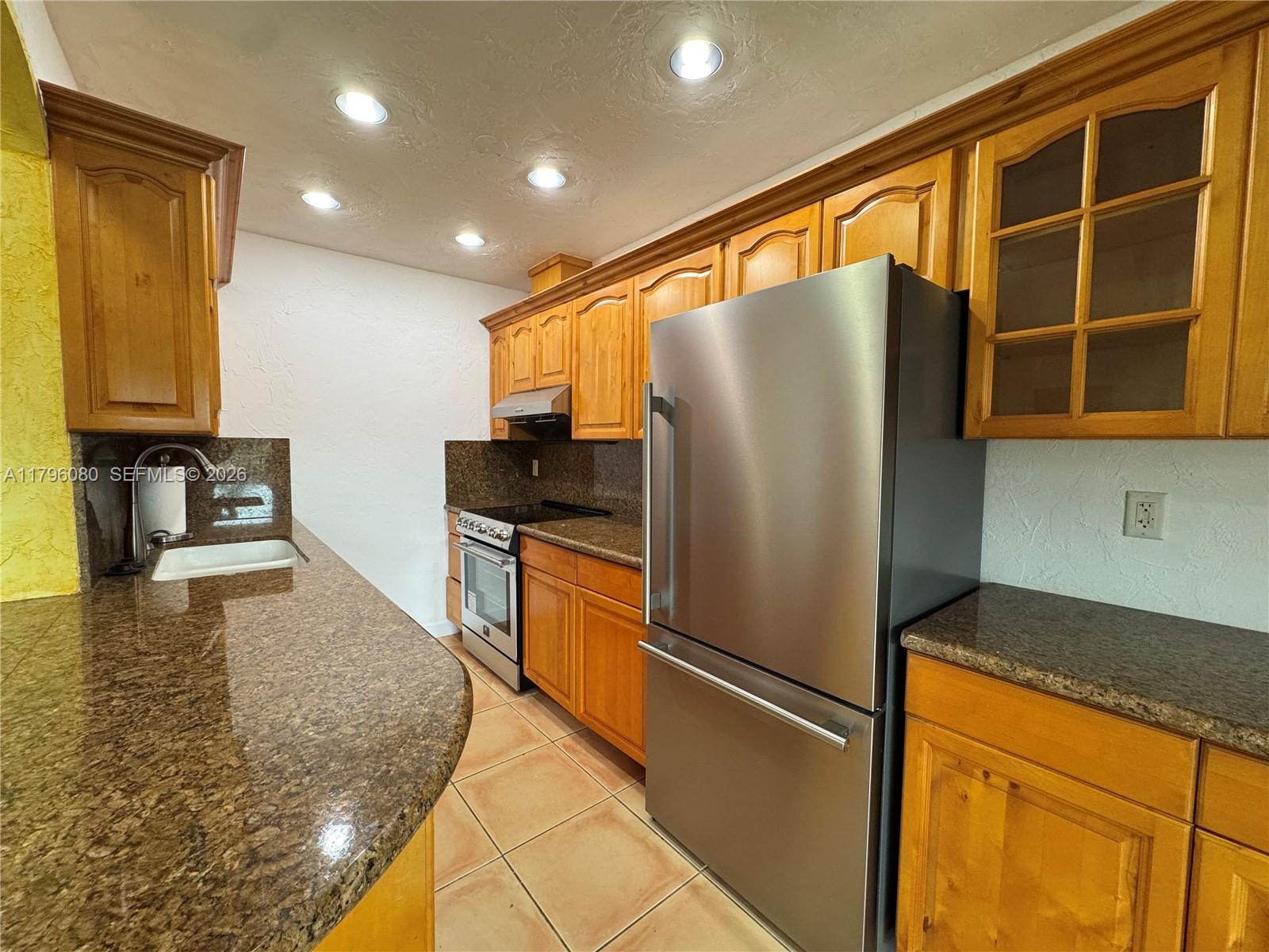 1700 Pierce St # 202