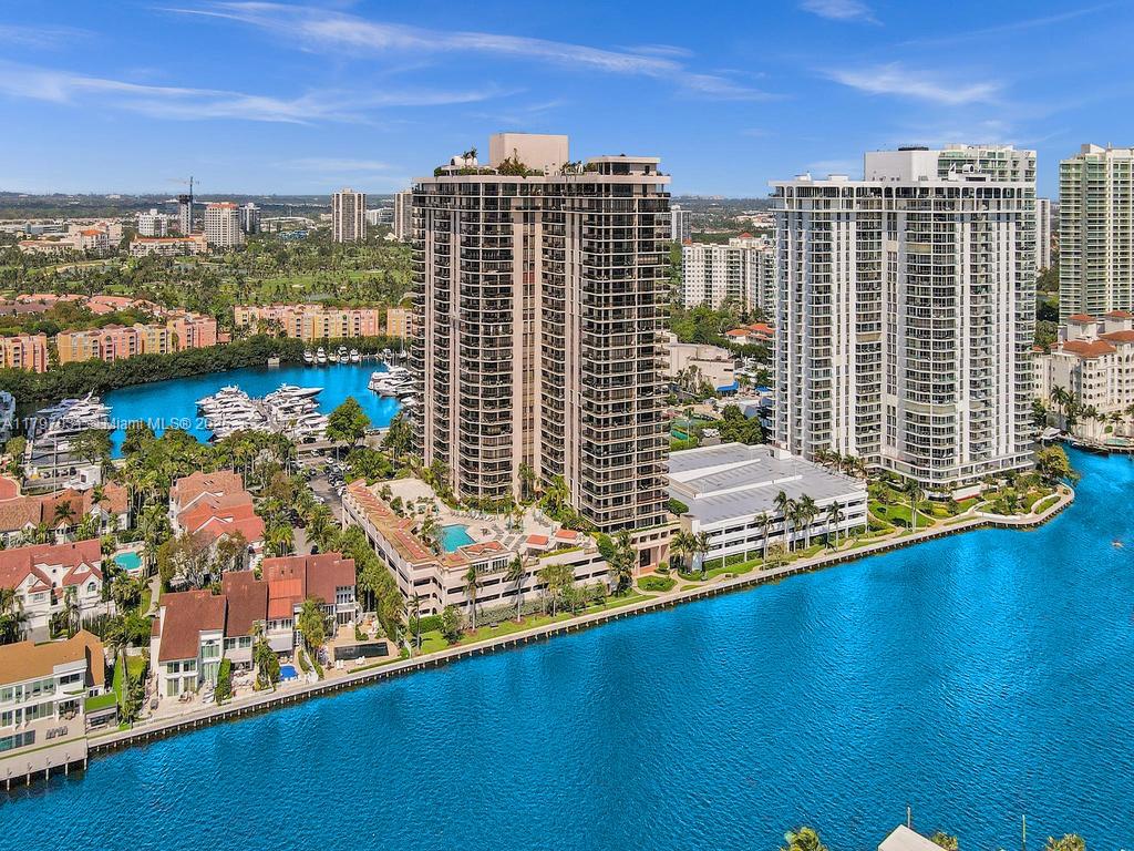 19667 Turnberry Way Unit: 16GR