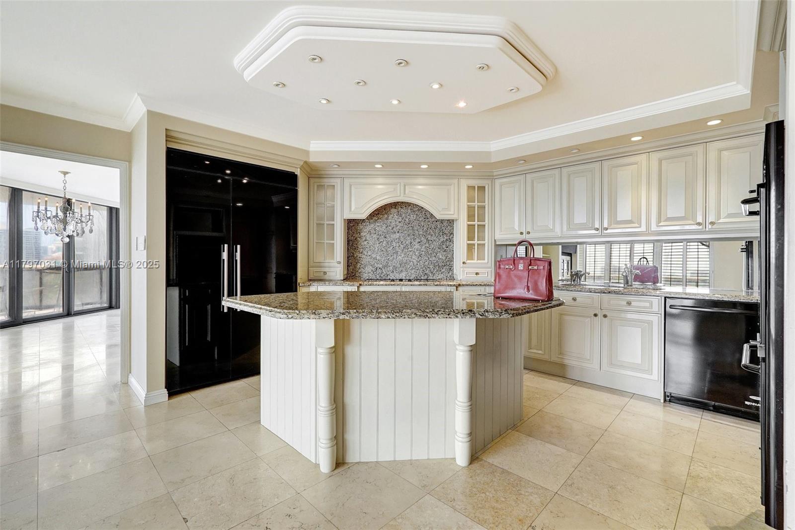 19667 Turnberry Way Unit: 16GR