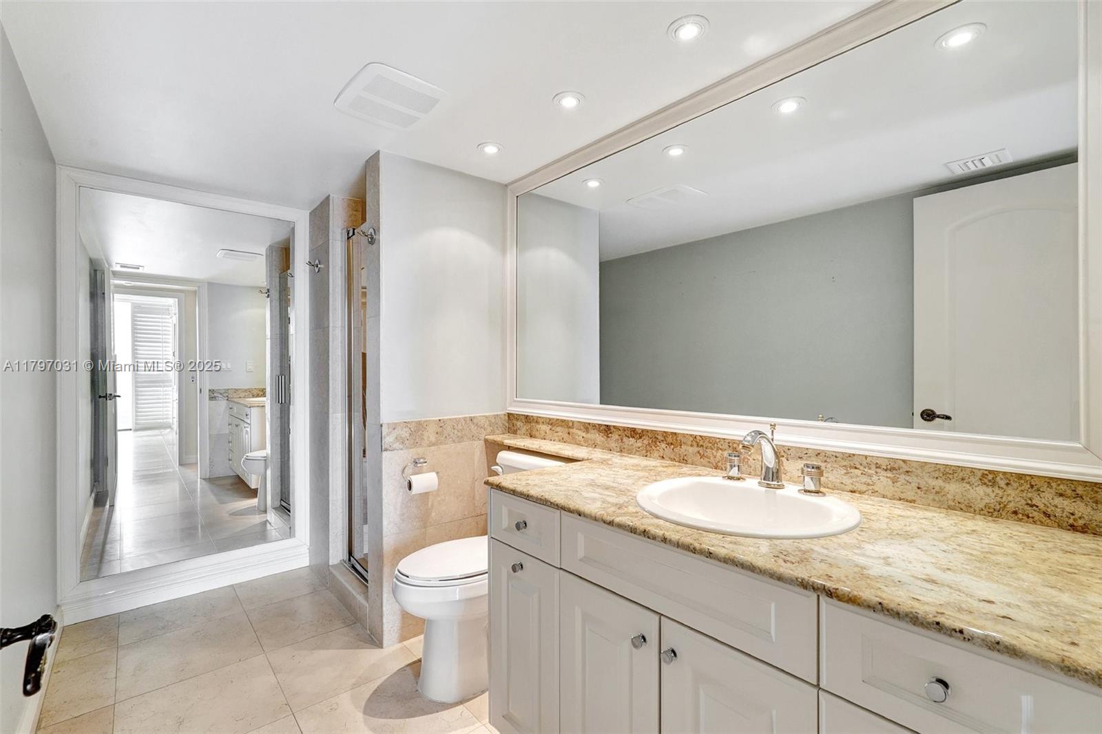 19667 Turnberry Way Unit: 16GR