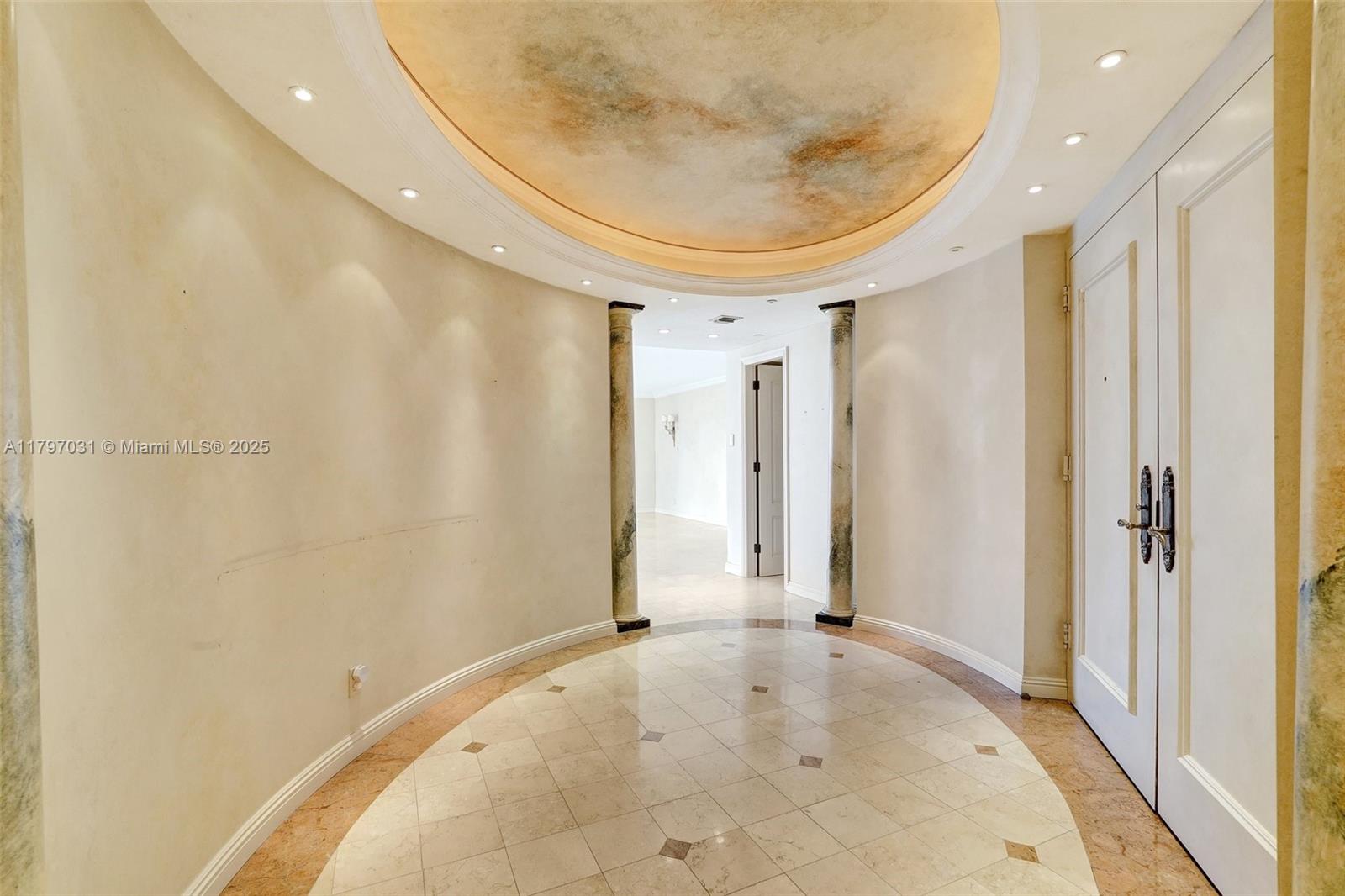 19667 Turnberry Way Unit: 16GR