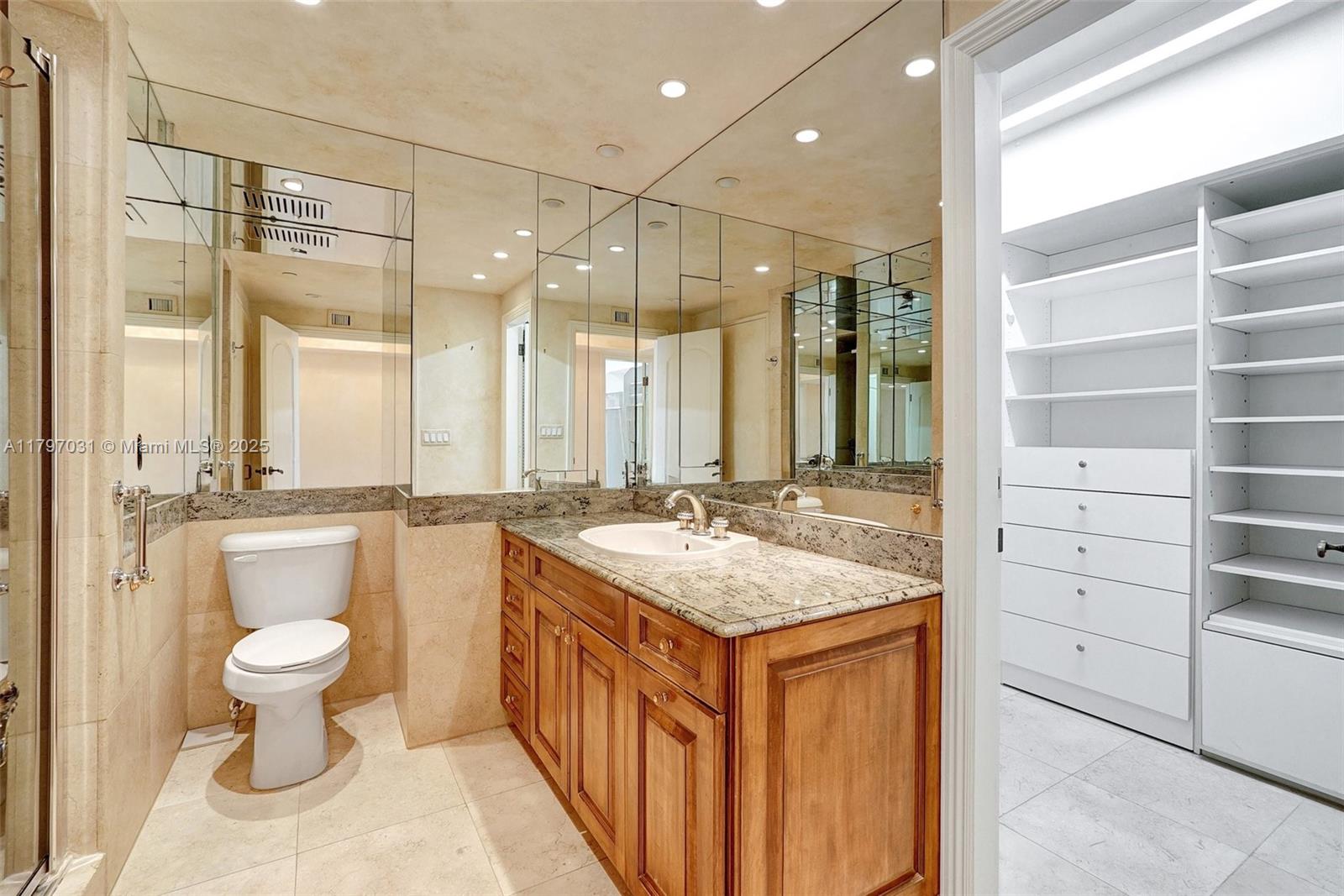 19667 Turnberry Way Unit: 16GR