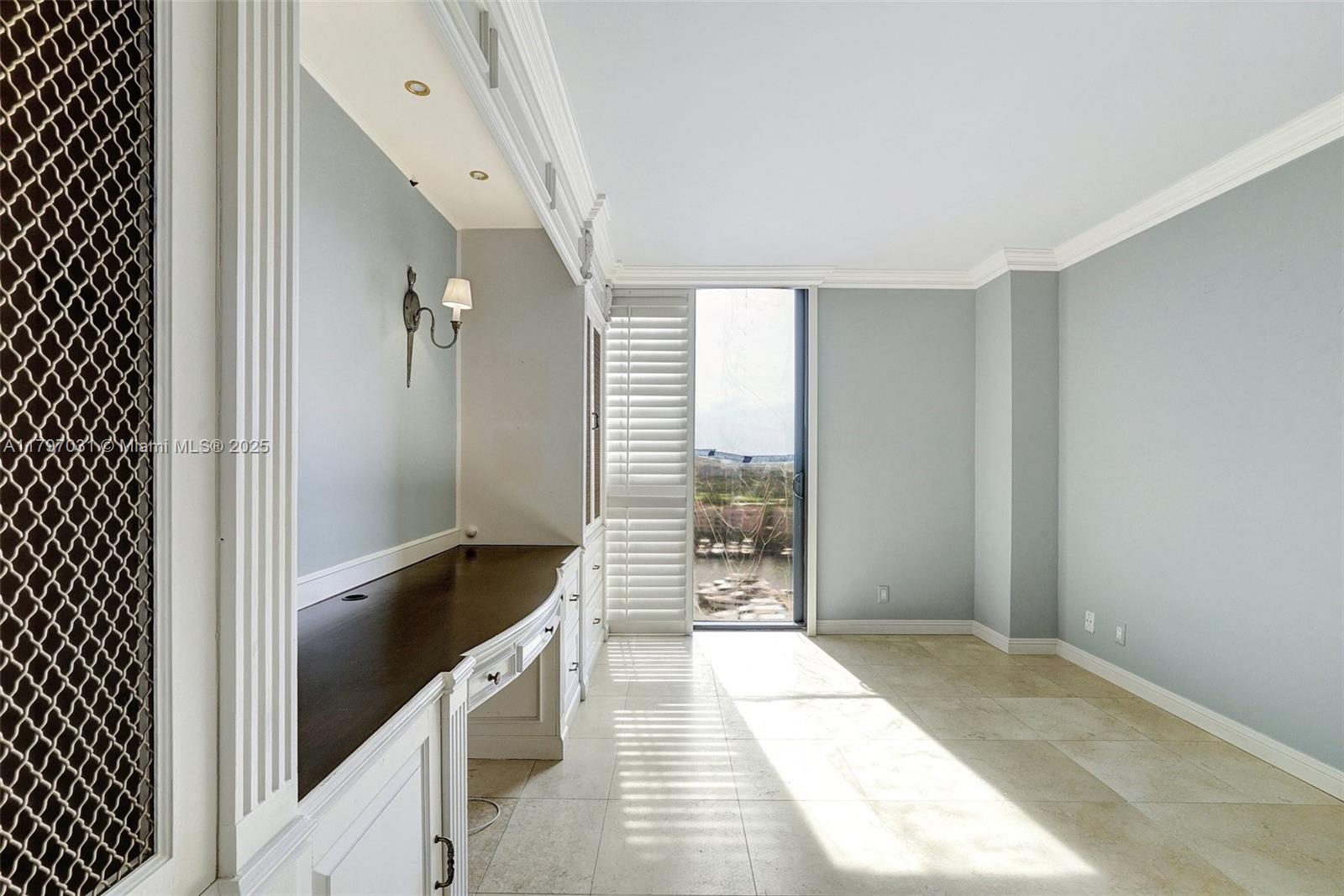 19667 Turnberry Way Unit: 16GR