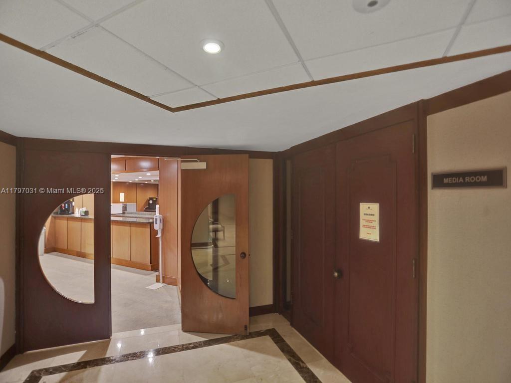 19667 Turnberry Way Unit: 16GR