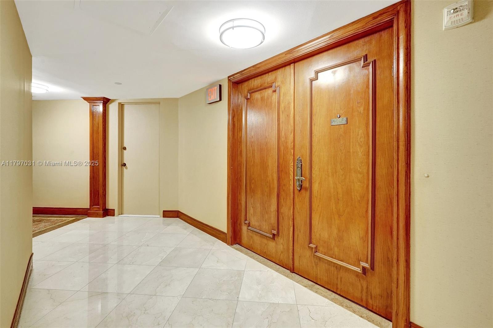 19667 Turnberry Way Unit: 16GR