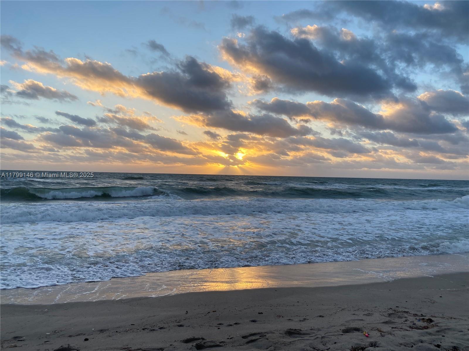 1700 Pierce St # 702