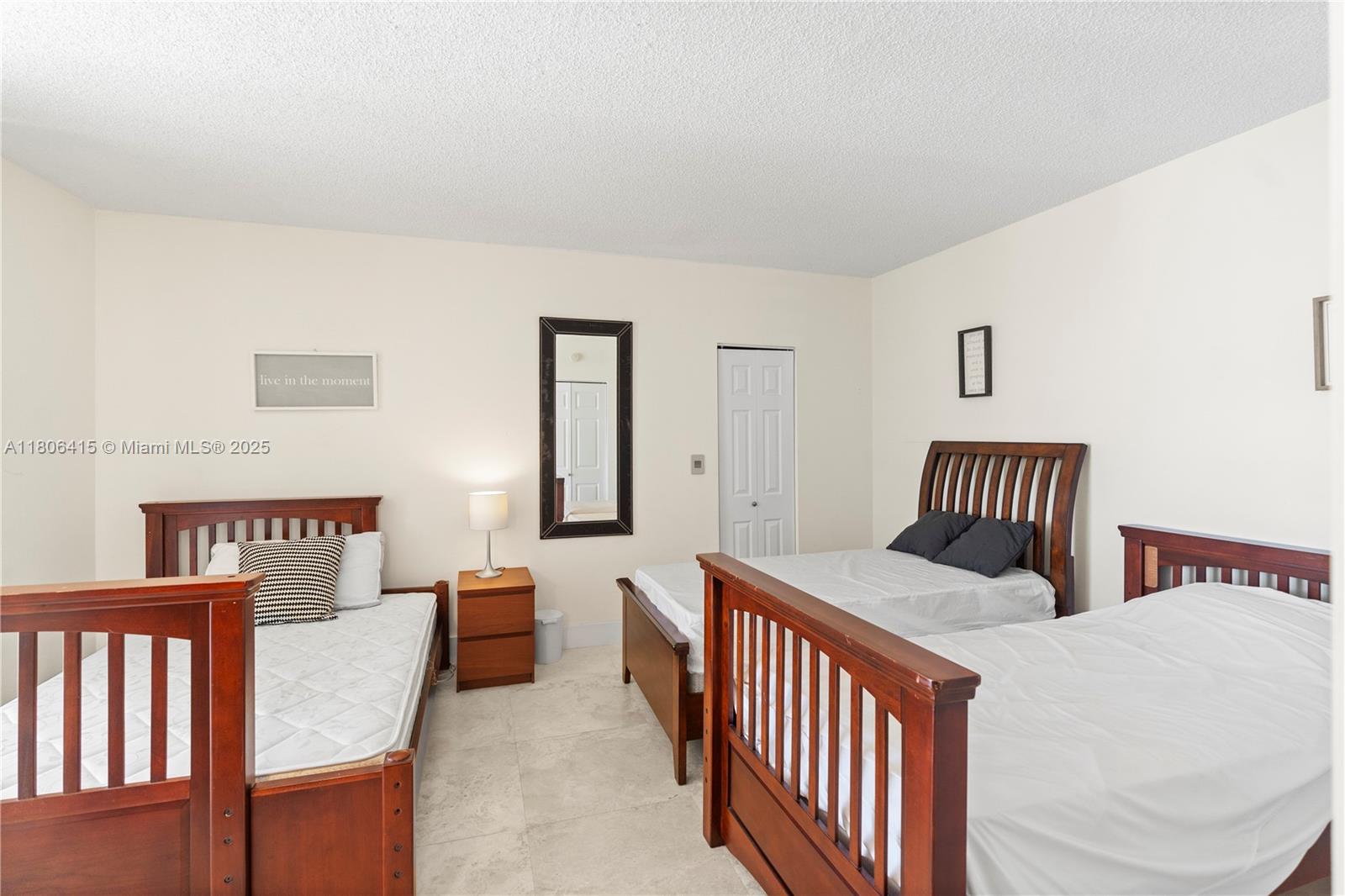 18181 NE 31st Ct Unit: PH07