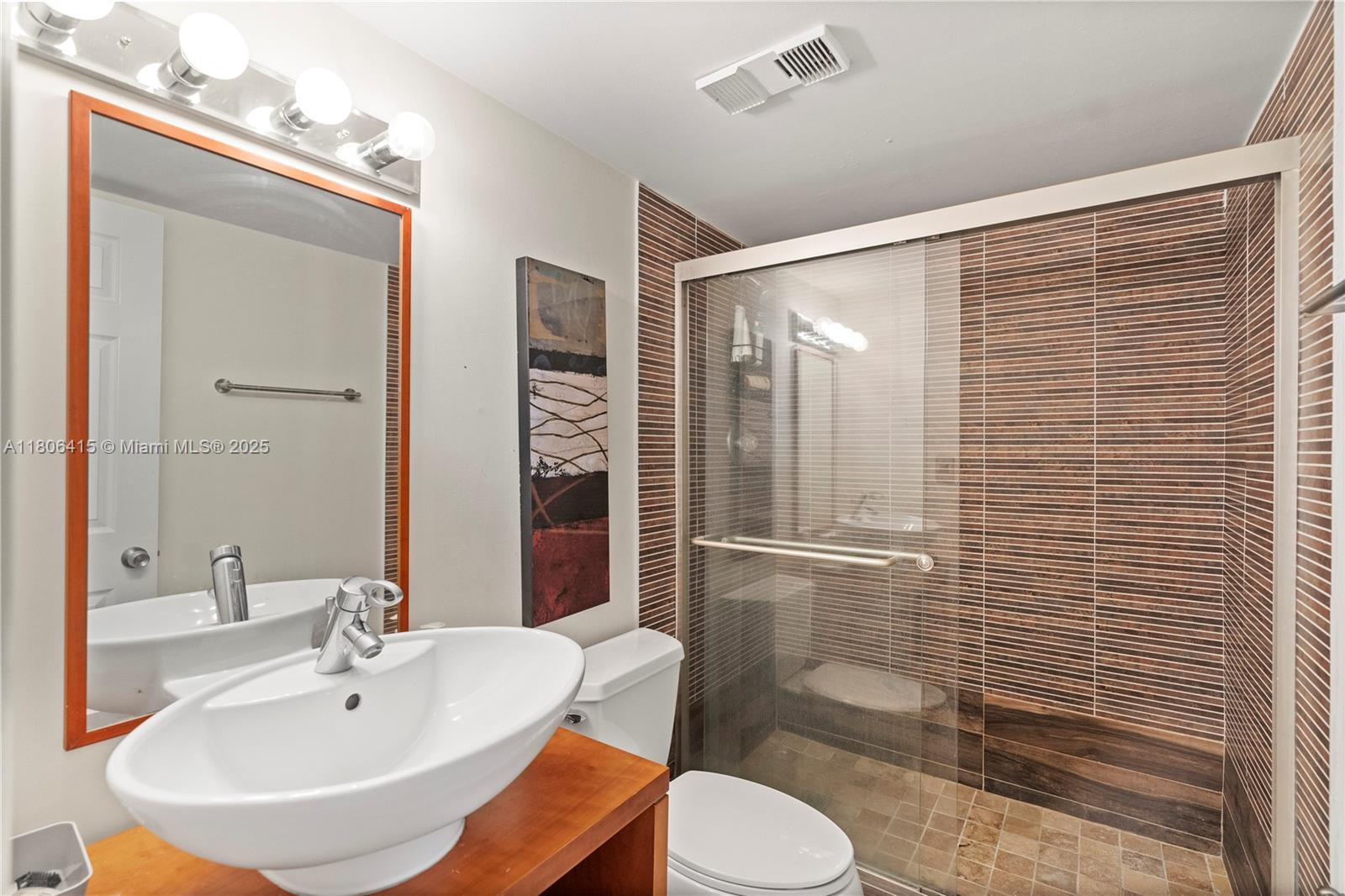 18181 NE 31st Ct Unit: PH07