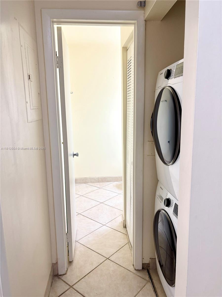 3564 Magellan Cir # 1 Unit: 213-1